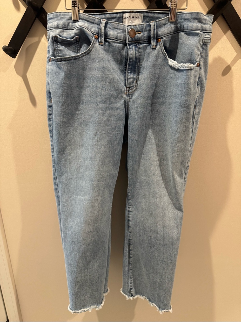 Lane Bryant Light Wash Women's Straight-Leg Cropped Jeans